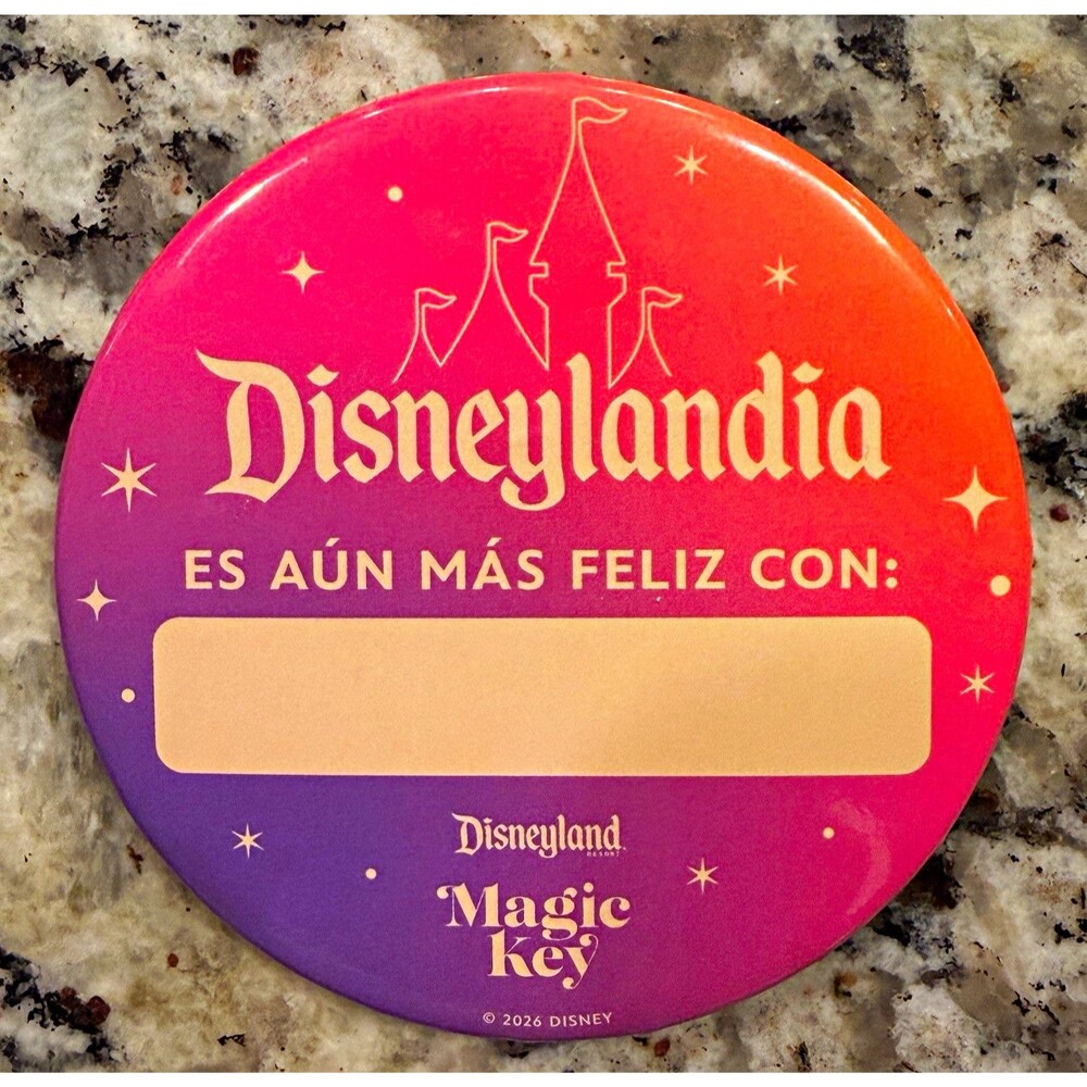 Disney Magic Key Disneylandia Pin-Back Button Badge Pin Spanish 2026